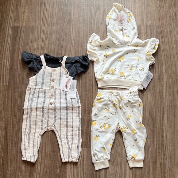 Jessica Simpson Children’s Romper and Jogger Set Bundle 3-6 months - Picture 1 of 12